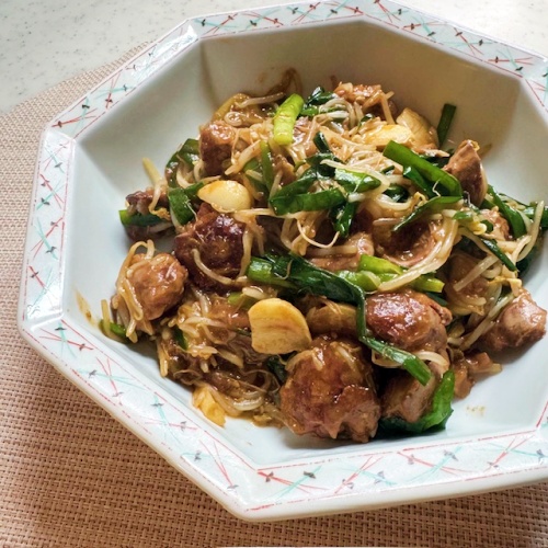 ニンニクとレバーのスタミナ焼き（4人分）